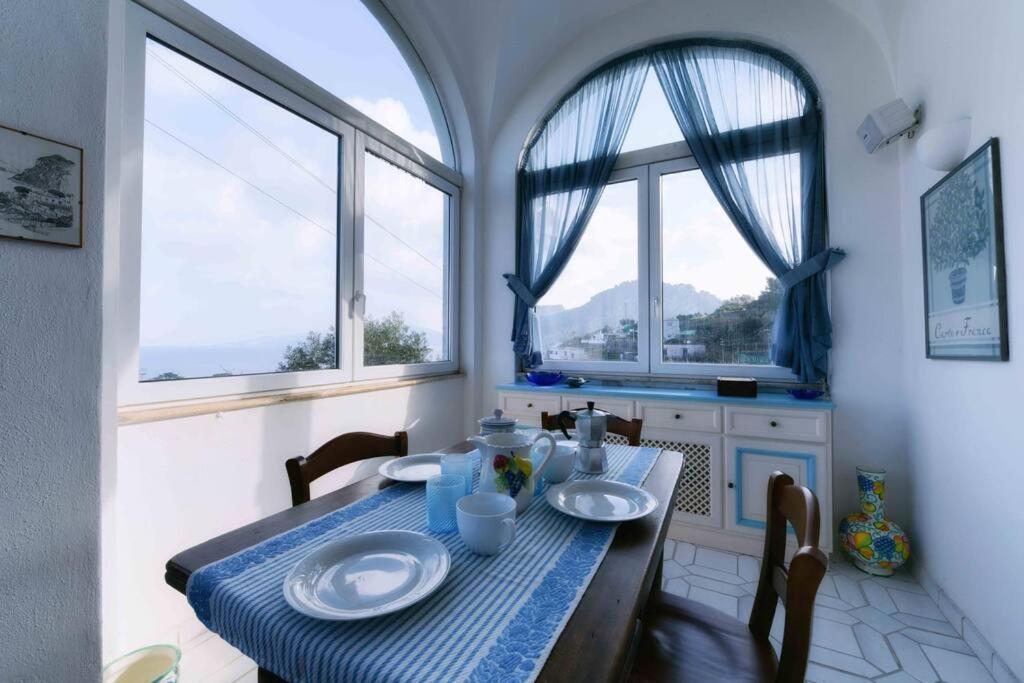 Casa Franca Appartamento Vista Mare กาปรี ภายนอก รูปภาพ