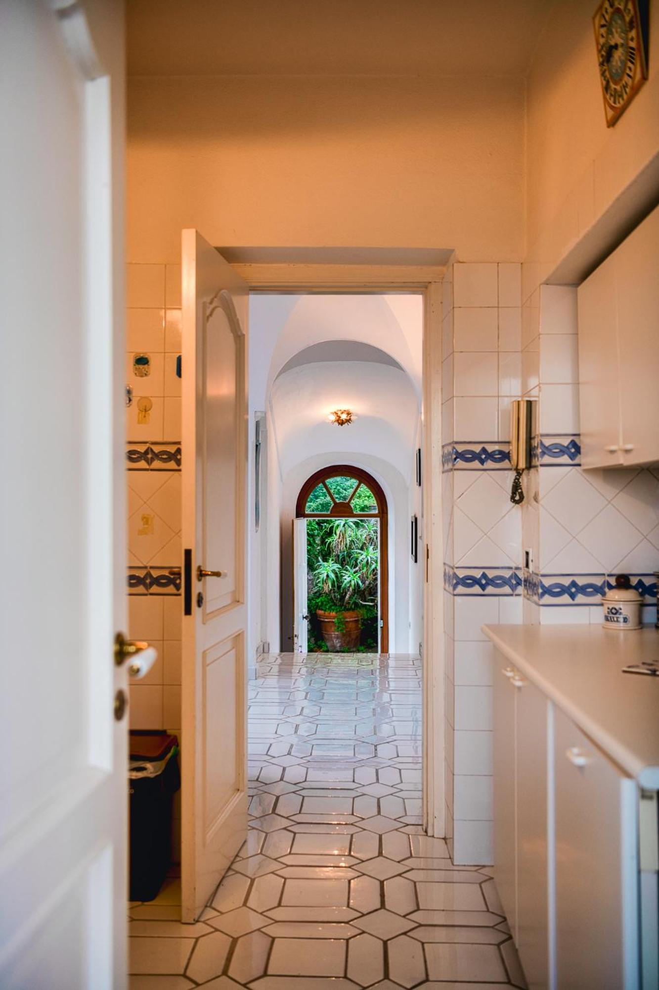 Casa Franca Appartamento Vista Mare กาปรี ภายนอก รูปภาพ