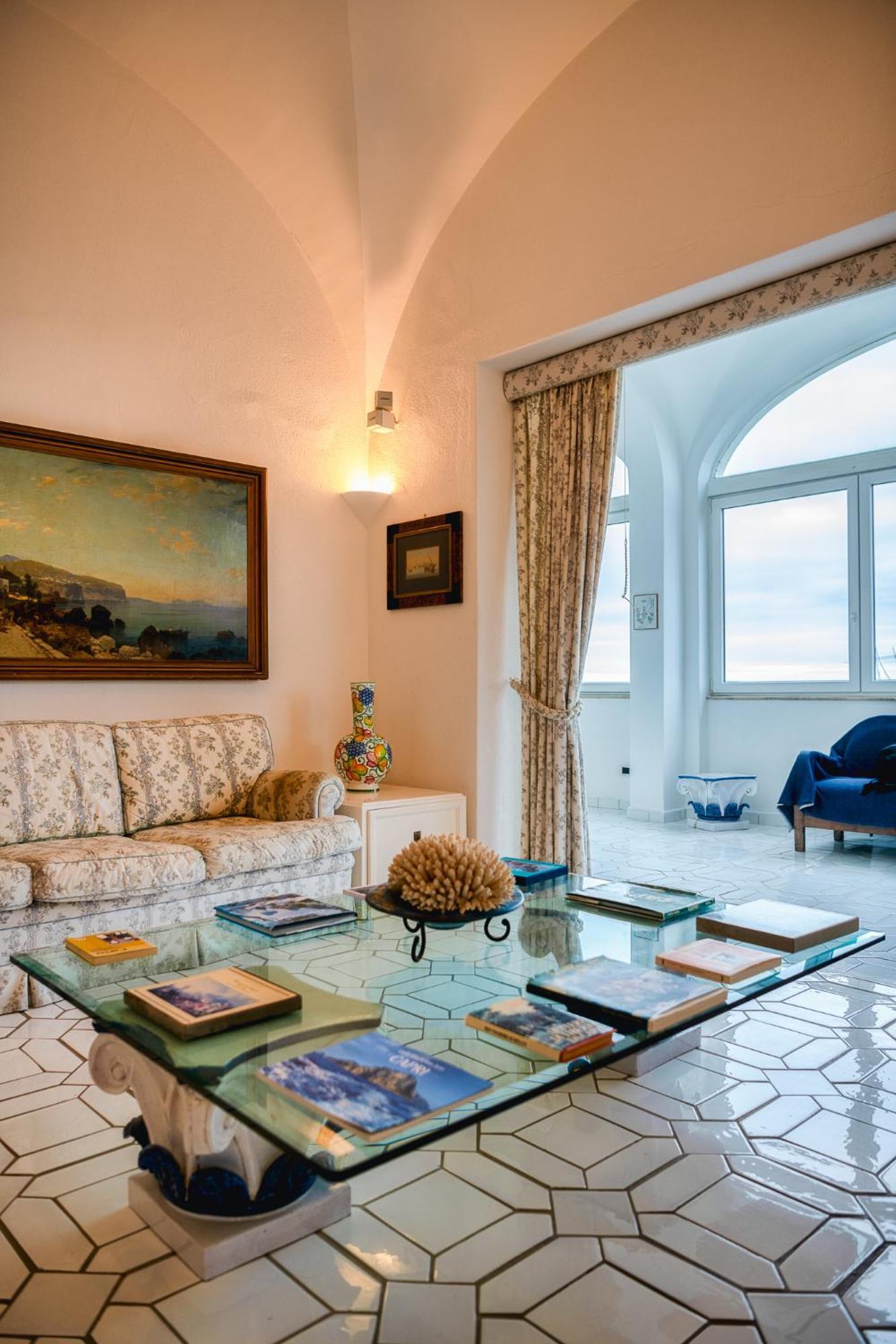 Casa Franca Appartamento Vista Mare กาปรี ภายนอก รูปภาพ